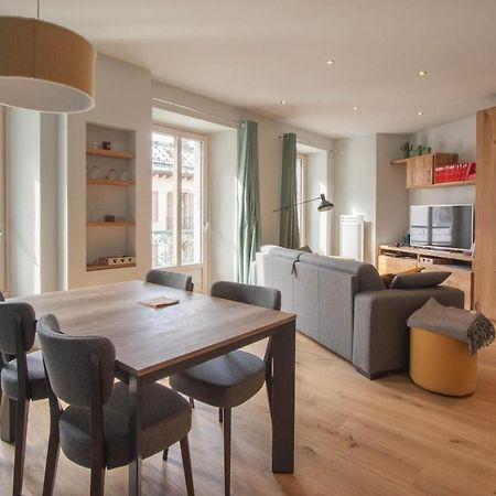 Les Aiguilles- Town centre luxury 2 bedroom apartment Chamonix Extérieur photo