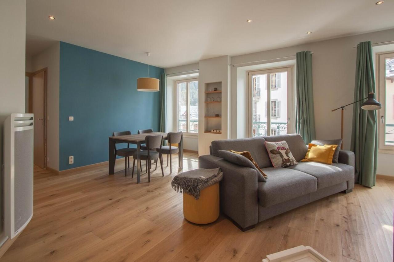 Les Aiguilles- Town centre luxury 2 bedroom apartment Chamonix Extérieur photo