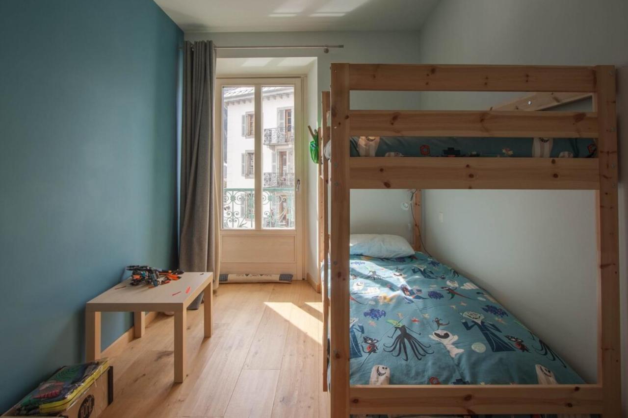 Les Aiguilles- Town centre luxury 2 bedroom apartment Chamonix Extérieur photo